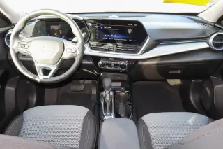 2025 Chevrolet Trax FWD 4dr LT