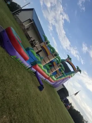 Estrada Jumpers