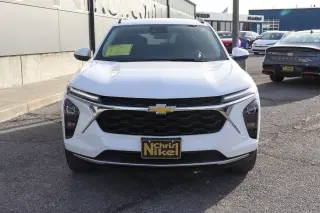 2025 Chevrolet Trax FWD 4dr LT