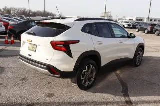 2025 Chevrolet Trax FWD 4dr LT