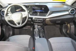 2025 Chevrolet Trax FWD 4dr LT