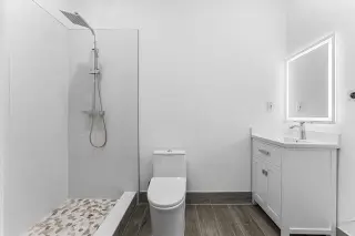 Propiedad en alquiler con 3 habitaciones y 3 baños en Surfside