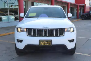 2021 Jeep Grand Cherokee Laredo X 4x4