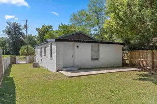 Propiedad en alquiler con 2 habitaciones y 1 baño en Pensacola