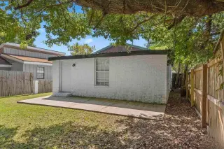 Propiedad en alquiler con 2 habitaciones y 1 baño en Pensacola