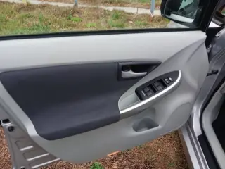 2010 Toyota Prius V