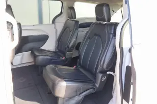 2023 Chrysler Pacifica Touring L FWD