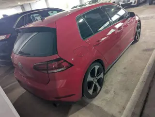 2018 Volkswagen Golf GTI S