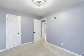 Propiedad en alquiler con 2 habitaciones y 1 baño en Topeka