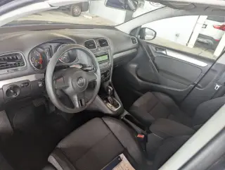 2014 Volkswagen Golf 2.5L PZEV