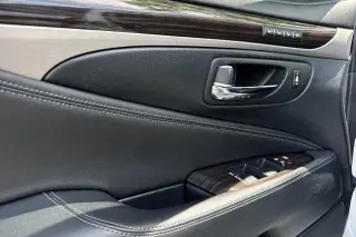 Lexus LS 460 2017 4dr Sedan