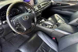Lexus LS 460 2017 4dr Sedan