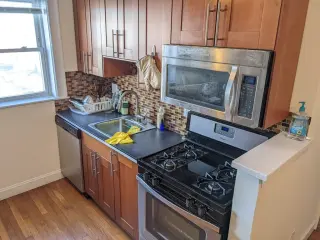 Propiedad en alquiler con 0 habitaciones y 1 baño en Somerville