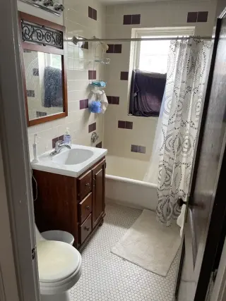 Propiedad en alquiler con 0 habitaciones y 1 baño en Somerville