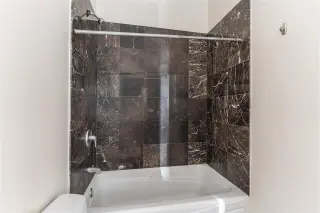 Propiedad en alquiler con 3 habitaciones y 2 baños en Chicago