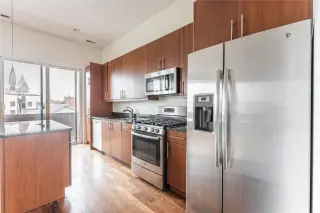 Propiedad en alquiler con 3 habitaciones y 2 baños en Chicago