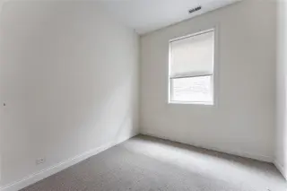 Propiedad en alquiler con 3 habitaciones y 2 baños en Chicago