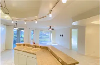 Propiedad en alquiler con 3 habitaciones y 2 baños en Estero