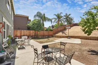 Propiedad en alquiler con 6 habitaciones y 3 baños en Antioch