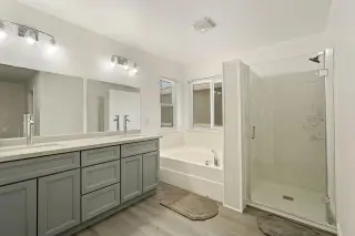 Propiedad en alquiler con 6 habitaciones y 3 baños en Antioch