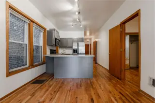 Propiedad en alquiler con 2 habitaciones y 1.5 baños en Chicago