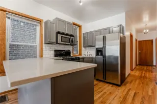 Propiedad en alquiler con 2 habitaciones y 1.5 baños en Chicago