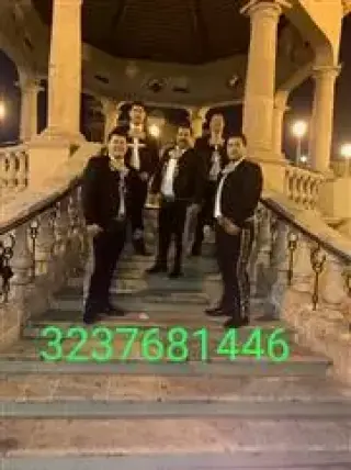 Mariachi juvenil caporales