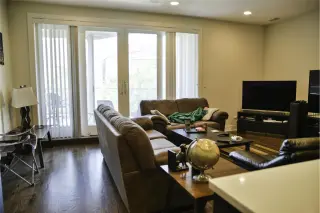 Propiedad en alquiler con 3 habitaciones y 2 baños en Chicago