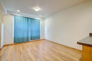 Propiedad en alquiler con 4 habitaciones y 3 baños en Chicago