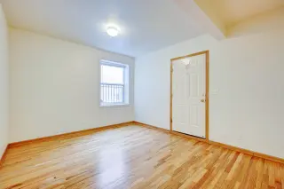Propiedad en alquiler con 4 habitaciones y 3 baños en Chicago