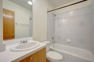 Propiedad en alquiler con 4 habitaciones y 3 baños en Chicago