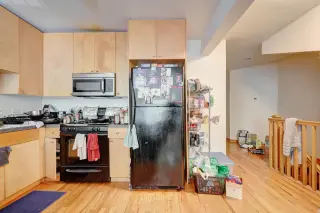 Propiedad en alquiler con 4 habitaciones y 3 baños en Chicago