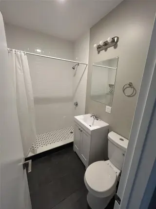 Propiedad en alquiler con 2 habitaciones y 1 baño en Jamaica Plain