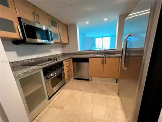 Propiedad en alquiler con 2 habitaciones y 2 baños en Miami