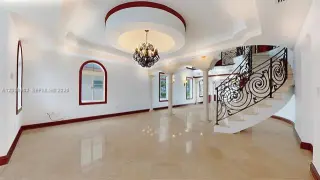 Propiedad en alquiler con 5 habitaciones y 3.5 baños en Miami Beach
