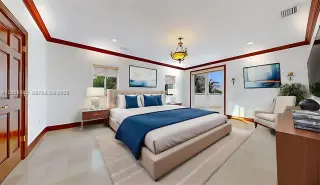 Propiedad en alquiler con 5 habitaciones y 3.5 baños en Miami Beach