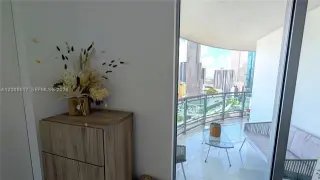 Propiedad en alquiler con 2 habitaciones y 2 baños en Miami