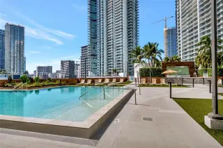 Propiedad en alquiler con 2 habitaciones y 2 baños en Miami