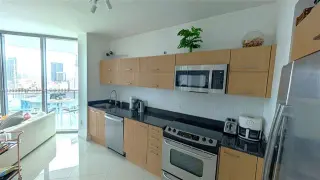 Propiedad en alquiler con 2 habitaciones y 2 baños en Miami