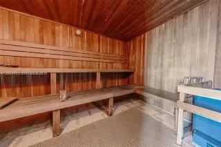 Propiedad en alquiler con 3 habitaciones y 2.5 baños en Miami