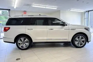 Lincoln Navigator 2018 4x4 Reserve 4dr SUV