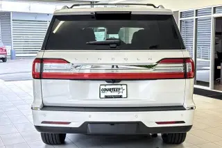Lincoln Navigator 2018 4x4 Reserve 4dr SUV