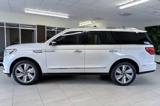 Lincoln Navigator 2018 4x4 Reserve 4dr SUV