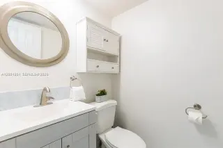 Propiedad en alquiler con 1 dormitorio y 1.5 baños en Miami Beach