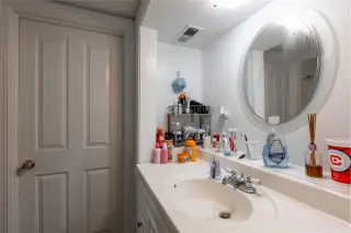Propiedad en alquiler con 4 habitaciones y 2.5 baños en Chicago