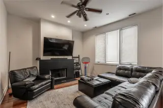 Propiedad en alquiler con 3 habitaciones y 2 baños en Chicago