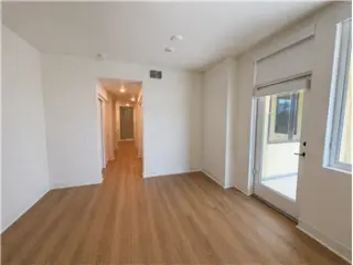Propiedad en alquiler con 2 habitaciones y 2.5 baños en Huntington Beach