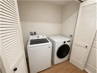 Propiedad en alquiler con 2 habitaciones y 2.5 baños en Huntington Beach