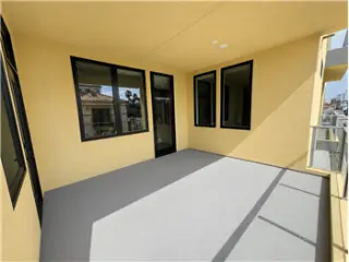 Propiedad en alquiler con 2 habitaciones y 2.5 baños en Huntington Beach