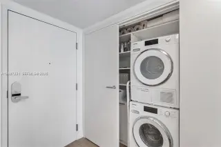 Propiedad en alquiler con 1 dormitorio y 1 baño en Miami Beach